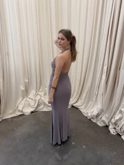 Pauline kjole med åben ryg - Taupe