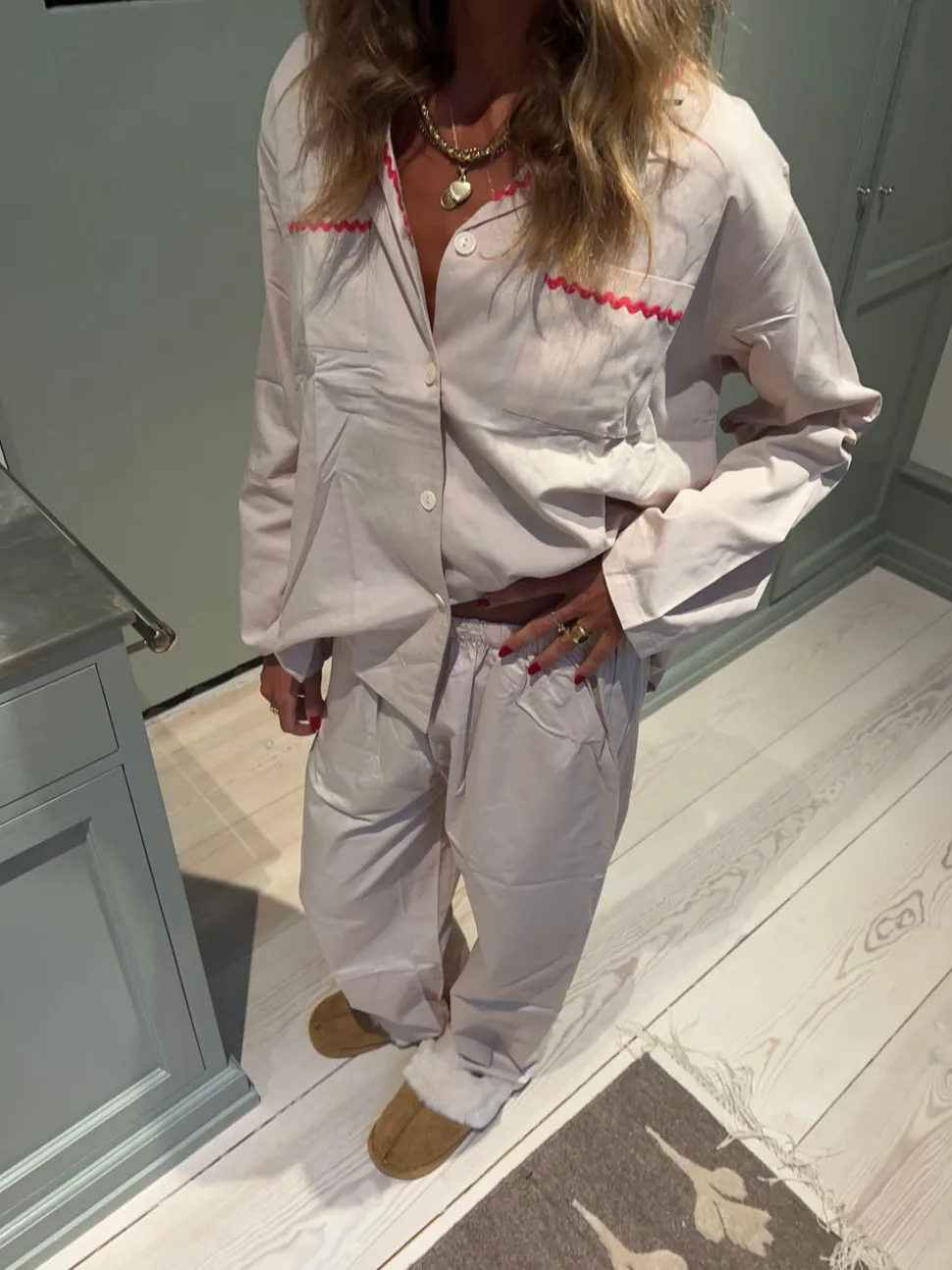 Pinja pyjamas sæt - Beige/rød