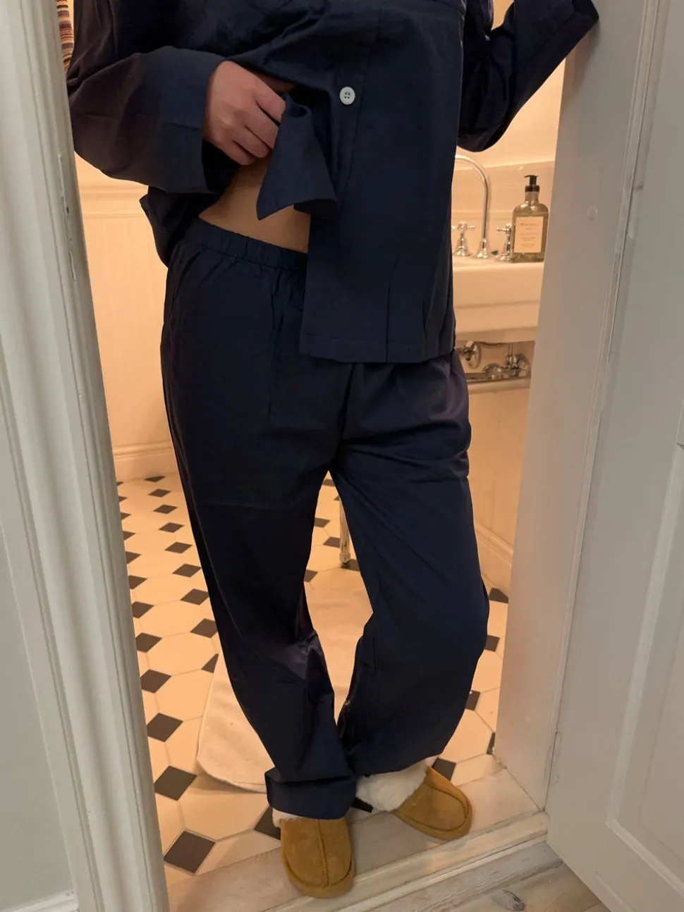 Pinja pyjamas sæt - Navy/hvid