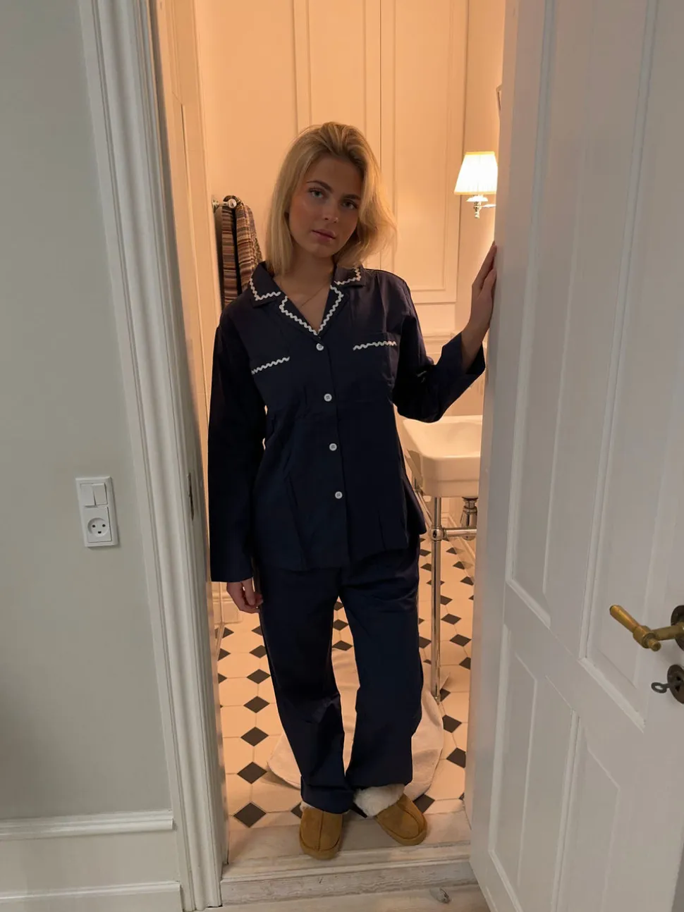 Pinja pyjamas sæt - Navy/hvid
