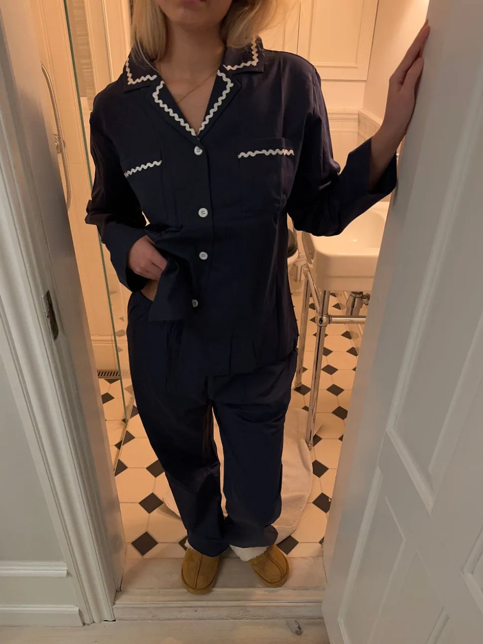Pinja pyjamas sæt - Navy/hvid