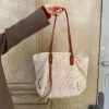 Porto Alegre skuldertaske med blonde - Beige