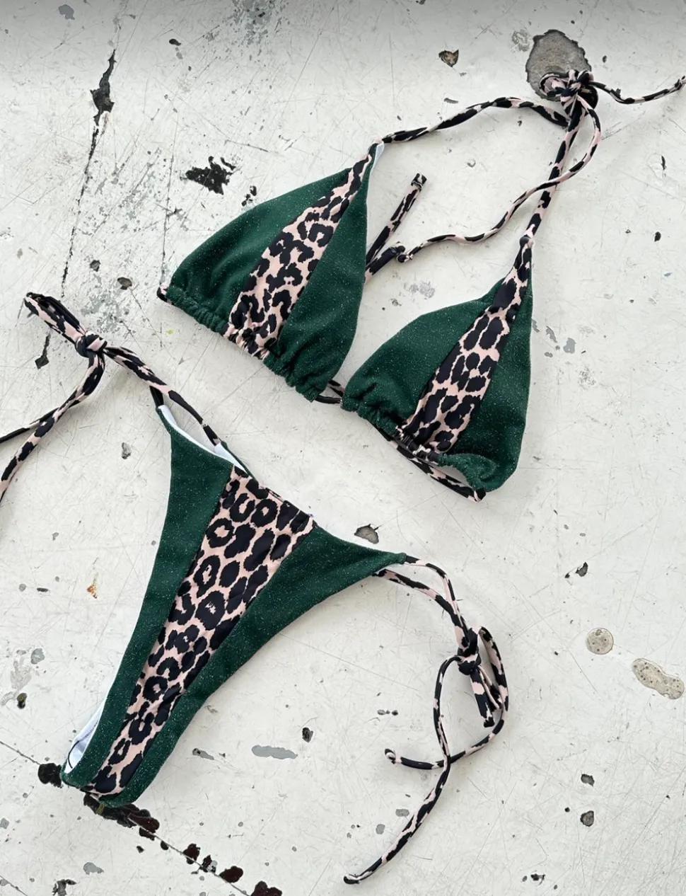 Raquel bikini