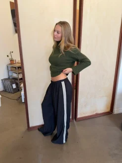Samantha bukser med stribe detaljer - Sort/hvid