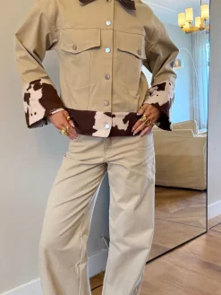 Scandivv denimjakke med koprint - Beige/brun/hvid