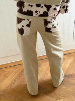 Scandivv jeans med koprint - Beige