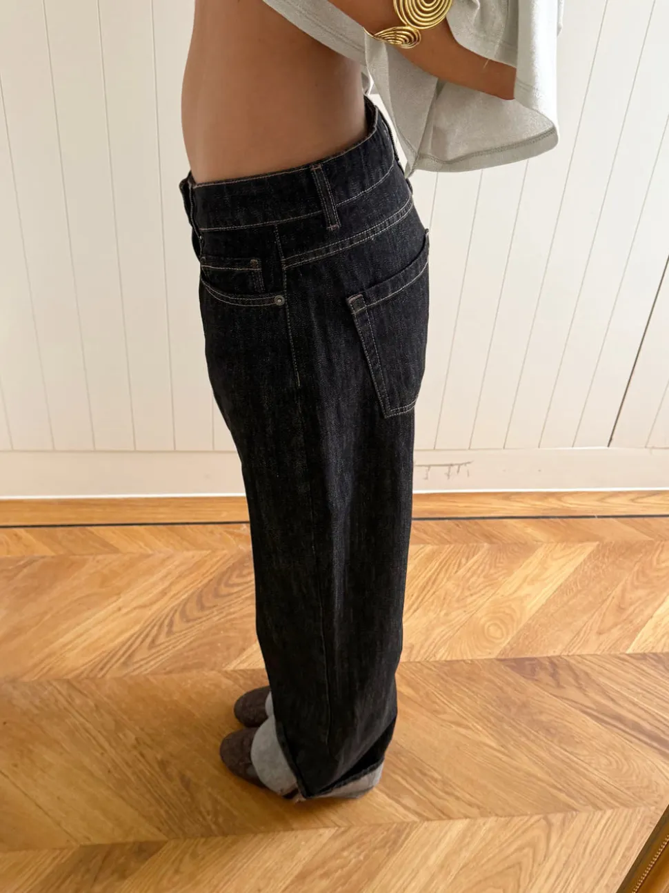Scandivv jeans med opsmøg - Grå