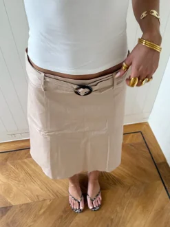 Scandivv nederdel med bælte - Beige