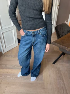 Sessa lavtaljede jeans - Blå denim