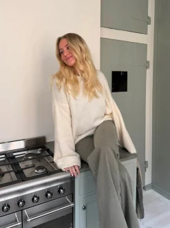 Sierra striktrøje - Off-white