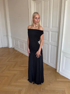 Sofia off shoulder kjole - Sort
