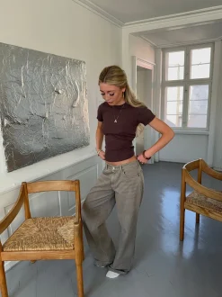 Sylvia strikket t-shirt - Brun