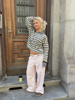 Tanija jeans med ringdetaljer - Lyserød