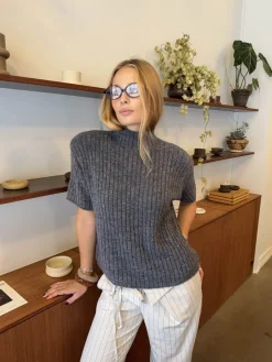 Tassi striktrøje med turtleneck - Grå