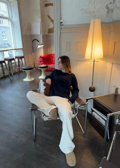 Tea sweater i uld - Navy