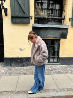 Tilla pelsjakke - Beige