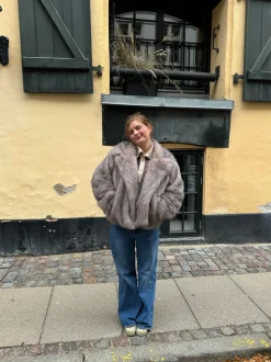 Tilla pelsjakke - Beige