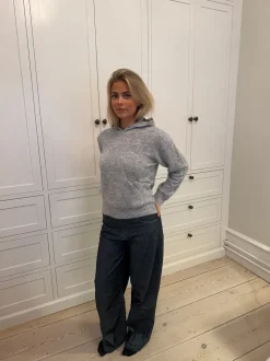 Tilly strikket hættetrøje - Grå