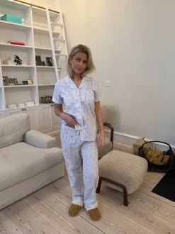 Tinna pyjamas sæt med isvafler - Blå/hvid