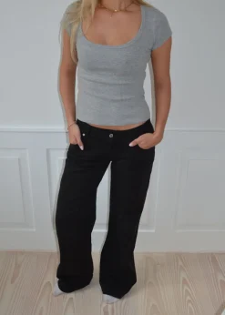 Tuva lavtaljede jeans - Sort