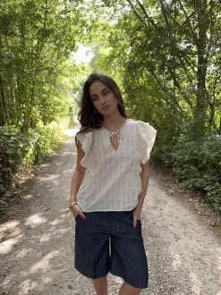 Ulana top med detaljer - Beige