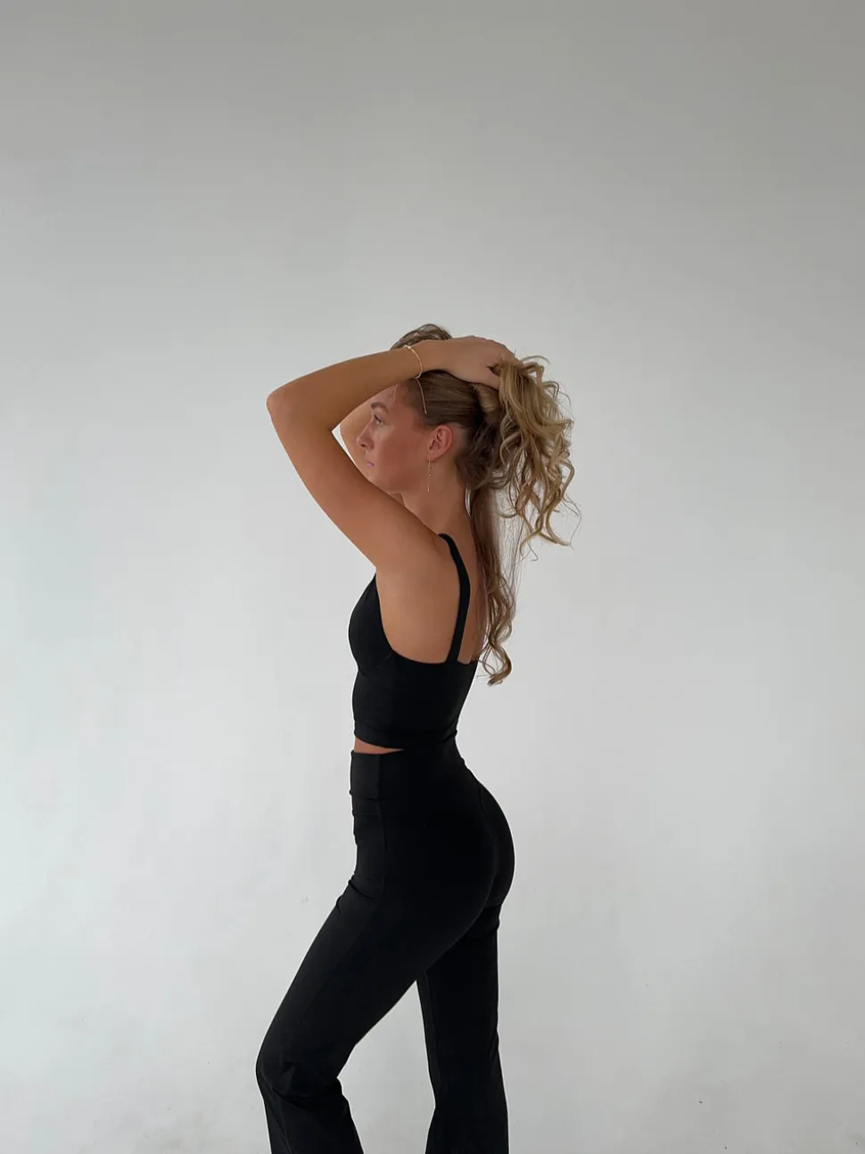 Ultimate v-neck top - Jet Black