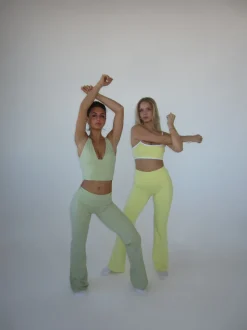 Ultimate v-neck top - Matcha