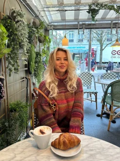 Valdamara oversized striktrøje med turtleneck - Multifarvet