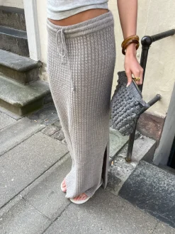 Valeria striknederdel - Beige