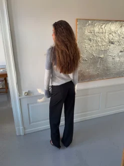 Vinna suitbukser med metalring - Sort