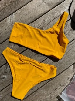 Zoya bikini - gul